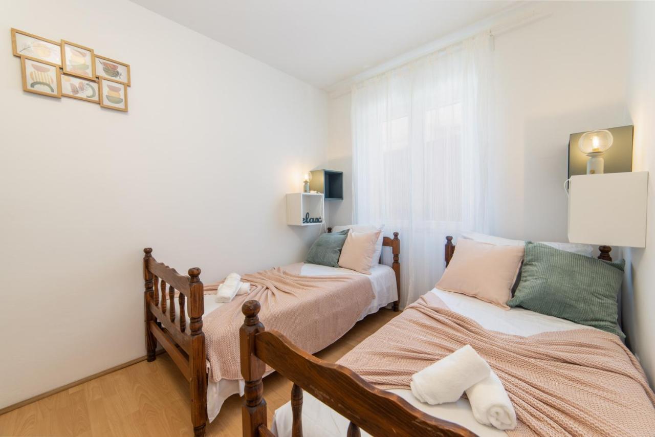 Apartman Porto 플로체 외부 사진