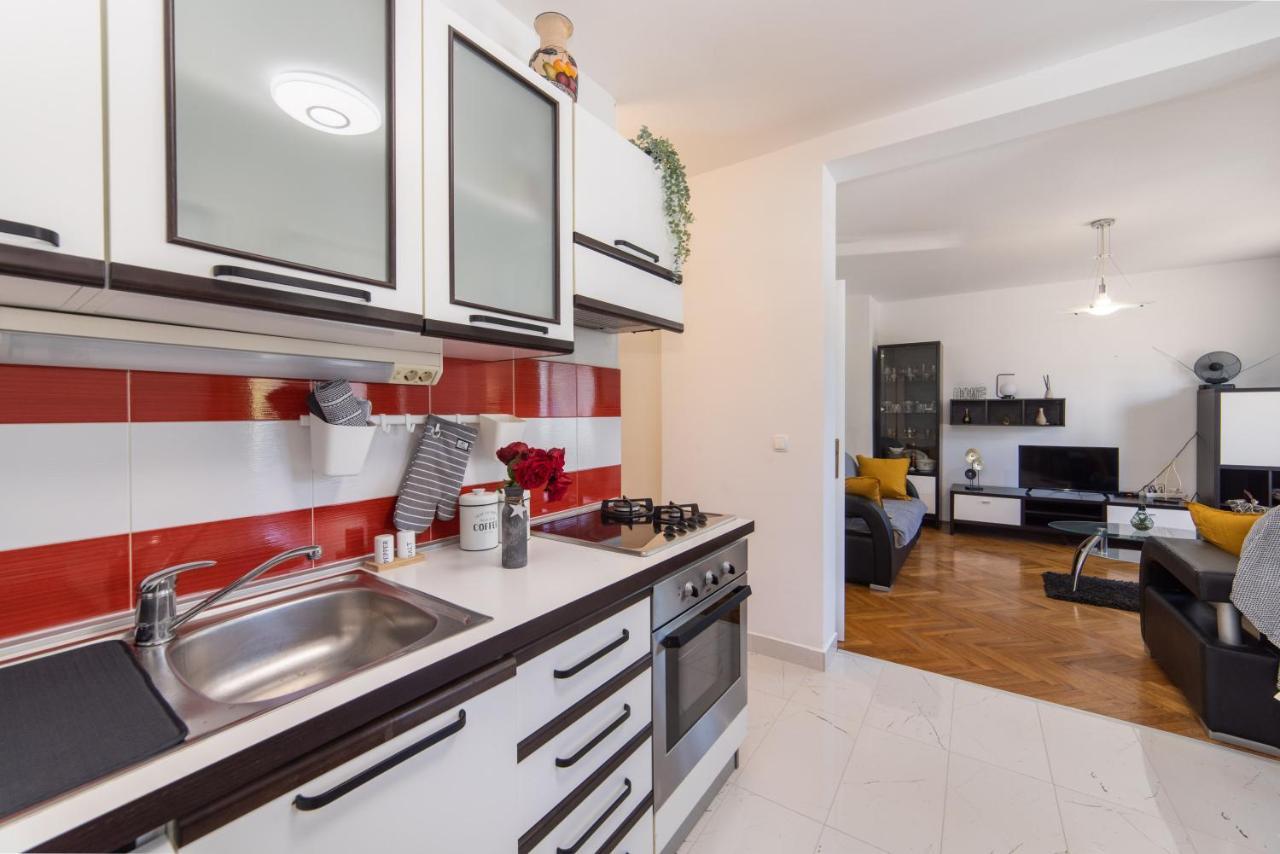 Apartman Porto 플로체 외부 사진