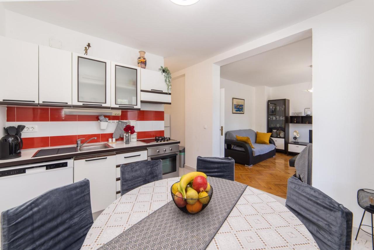 Apartman Porto 플로체 외부 사진
