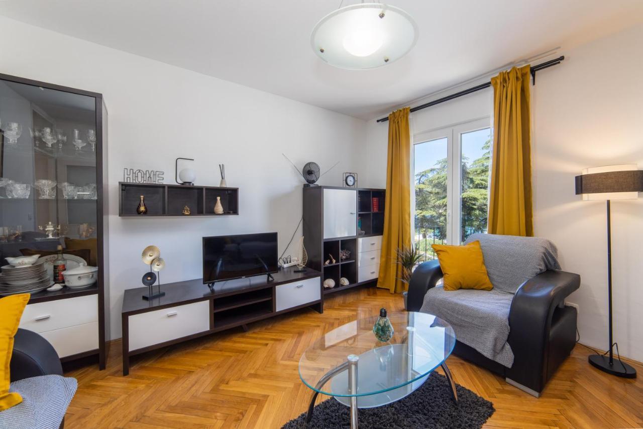 Apartman Porto 플로체 외부 사진