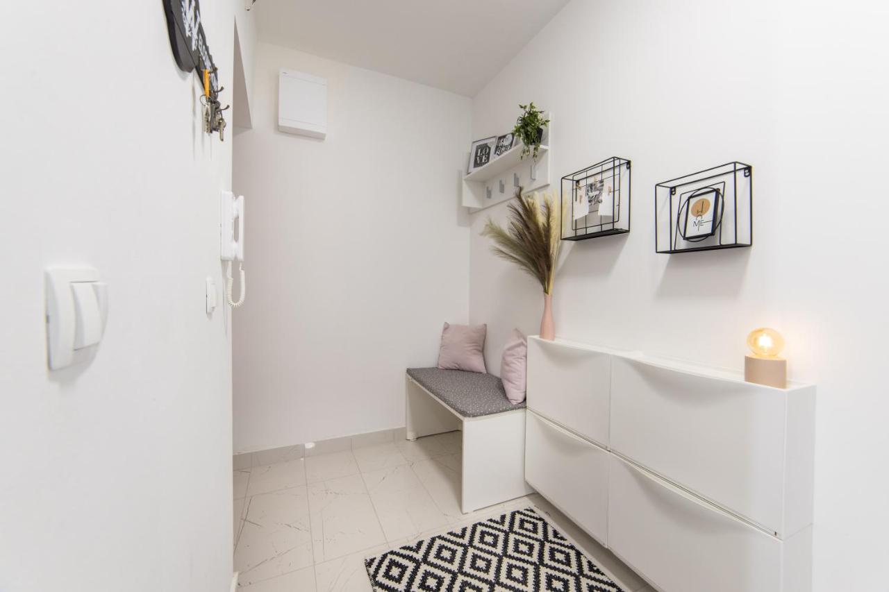 Apartman Porto 플로체 외부 사진